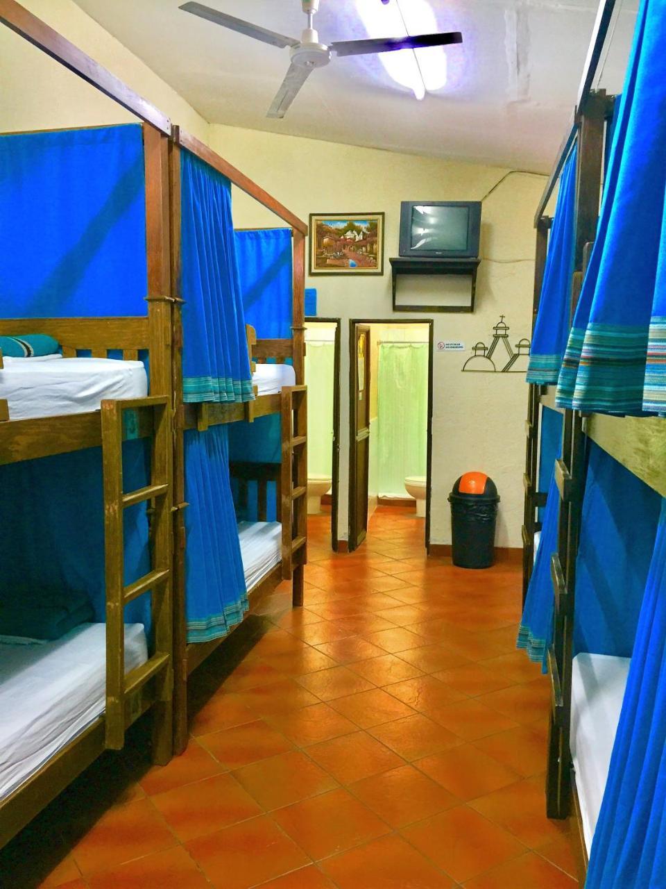 Hostal Antigua Exterior foto